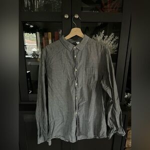 H&M Men’s Button Down Shirt Medium